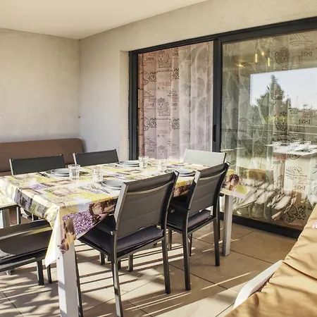 Le Verger Des Naiades Apartment *